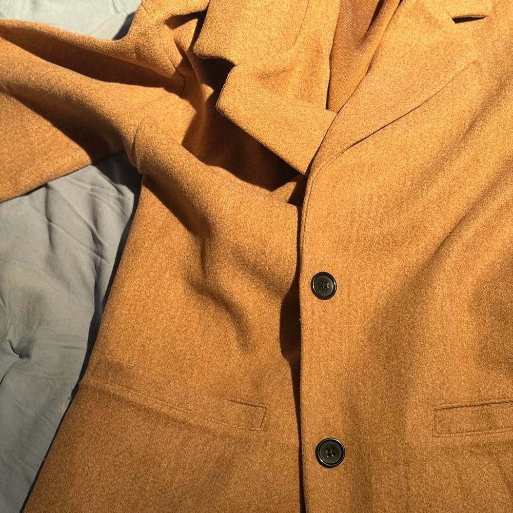 Elegant Tan Trench Coat for Women